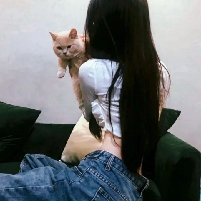 萝拉